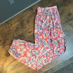 *Rare* Lululemon Windbreaker Floral Joggers Sz. 8